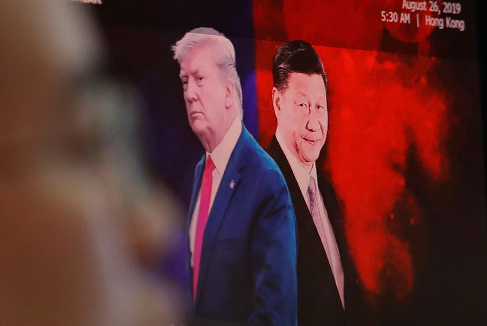 USAs president Donald Trump varsler nye samtaler med Kina og presidenten Xi Jinping.