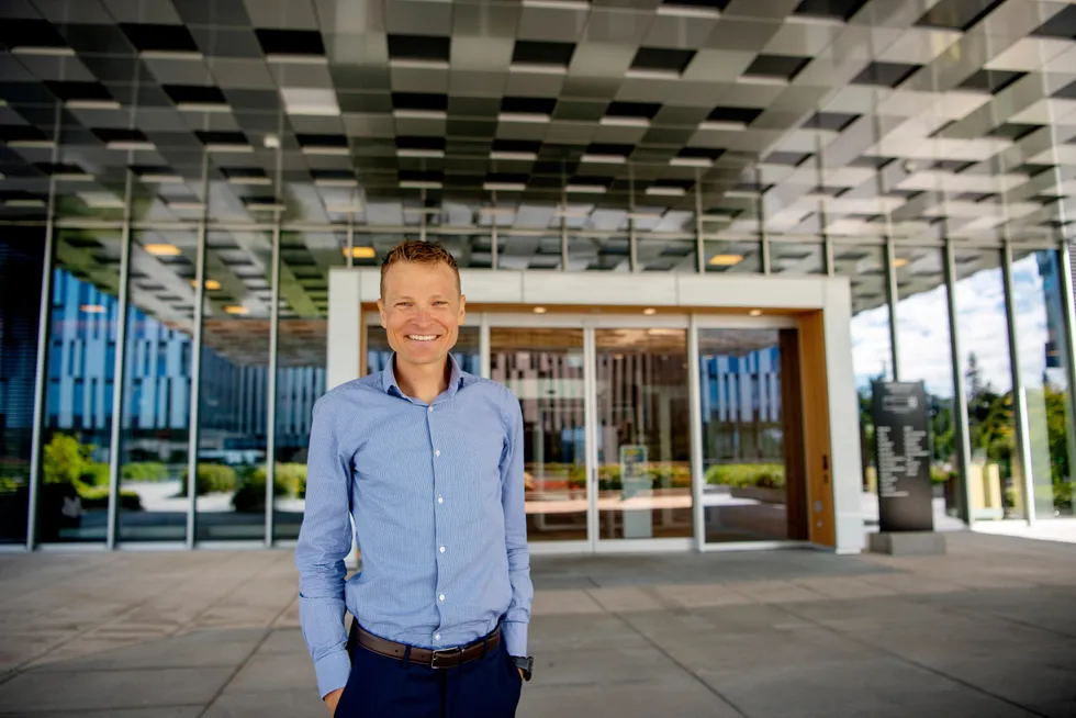 Strategidirektør Trond Atle Smedsrud i Aker Biomarine kjøpte aksjer i selskapet fem dager før selskapet kom med melding om et banebrytende gjennombrudd.