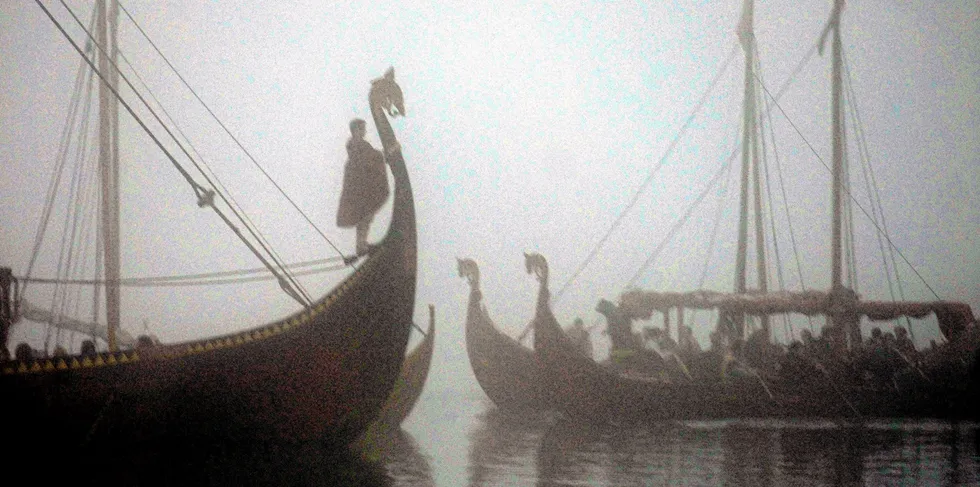 VIKINGETIDEN: Da vikingtiden nærmet seg slutten for 1000 år siden var Europa åpnet som marked, og grunnlaget var lagt for skipsbygging og handelsavtaler.