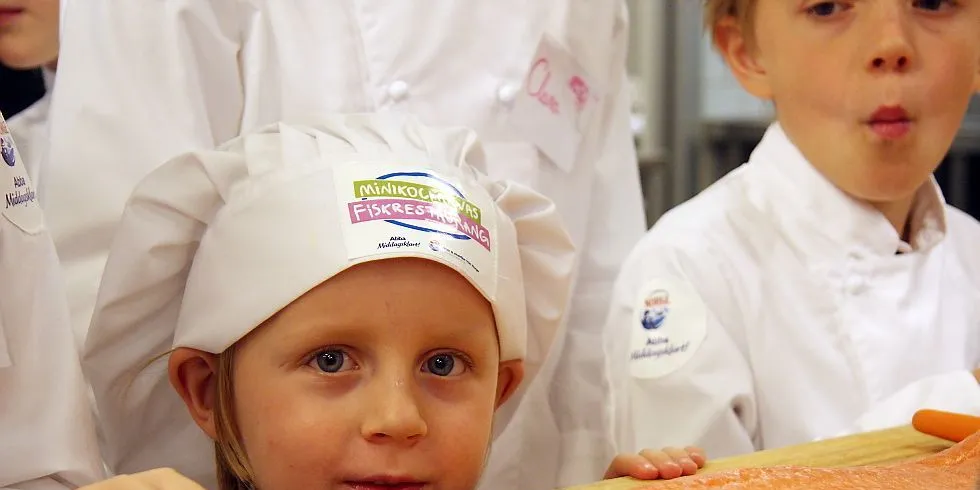 Disse "minikokkene" har drevet egen lunsj-restaurant og gjort alt selv - i alle fall det meste. Foto: Norges Sjømatråd