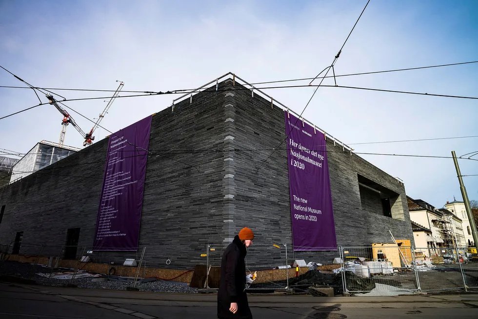 Det nye Nasjonalmuseet som bygges på Vestbanetomta i Oslo er utsatt.
