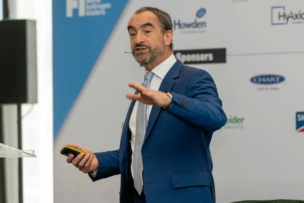 Michael Liebreich speaking at World Hydrogen Week in Rotterdam.