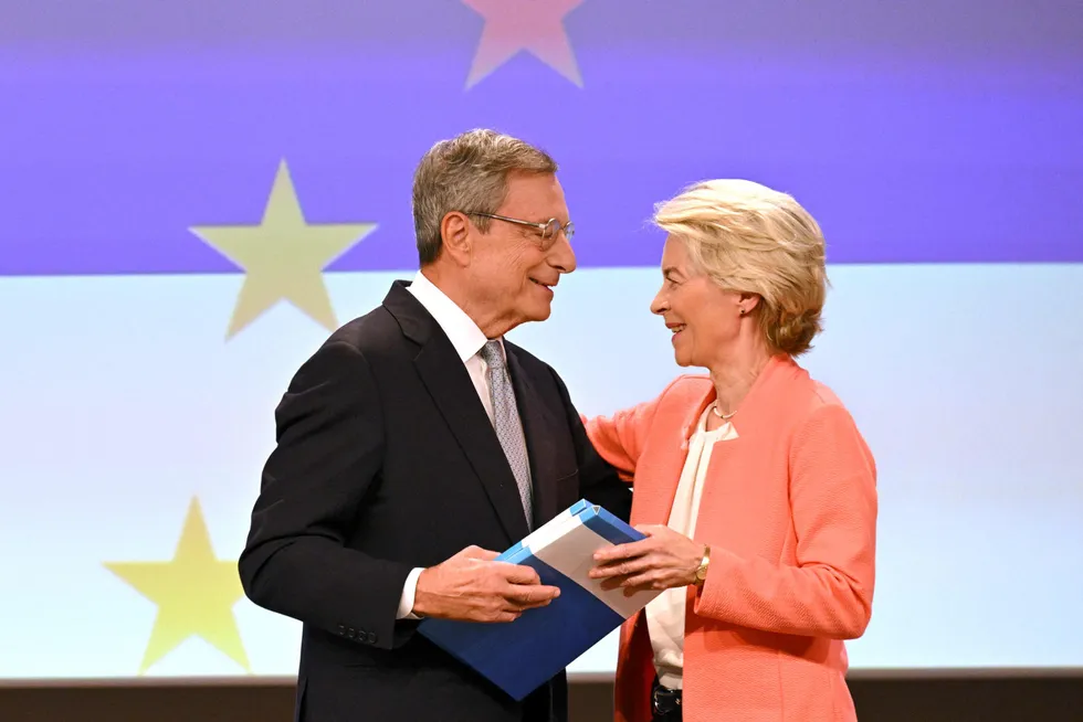 Rapporten tidligere statsminister Mario Draghi leverte Europakommisjonens president Ursula von der Leyen i september anbefaler mer effektiv konkurransekontroll.