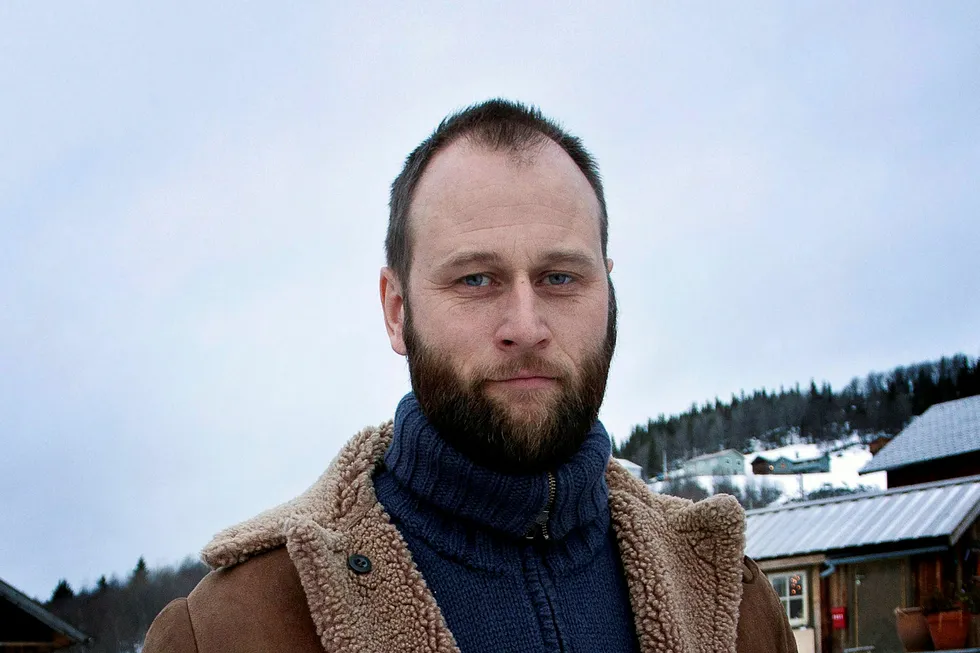 Låtskriveren og musikanten Stein Torleif Bjella. Foto: Sigmund Krøvel-Velle