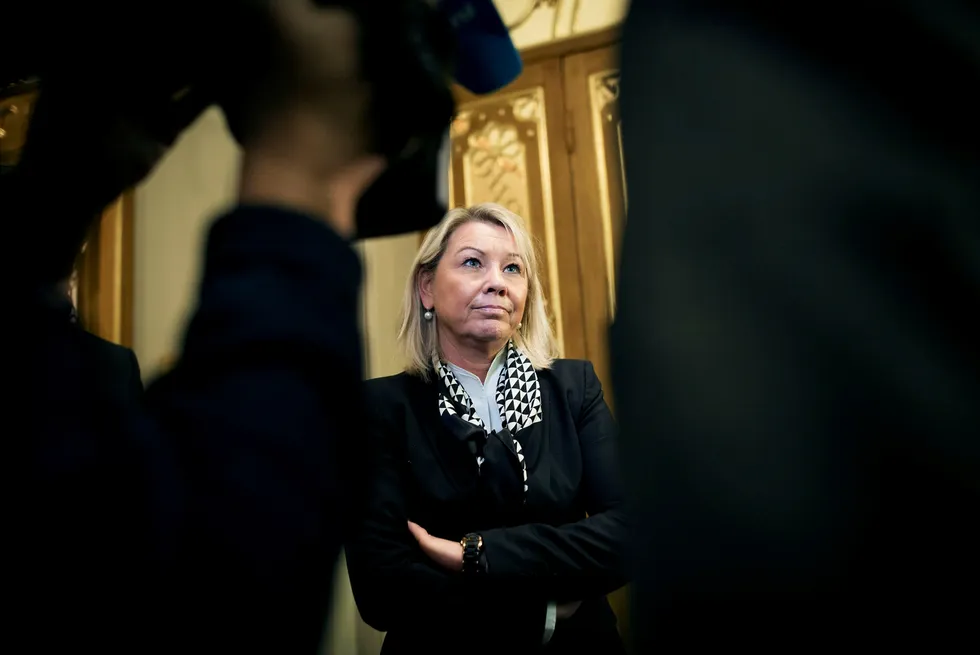 Næringsminister Monica Mæland ber arbeidsledige ta grep. Foto: Skjalg Bøhmer Vold