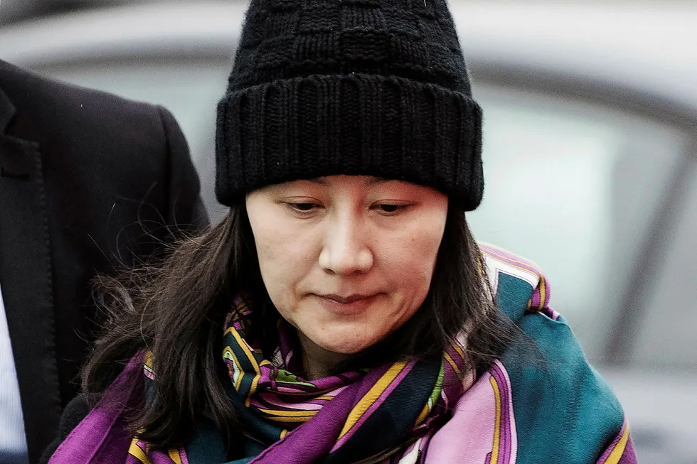 Huaweis finansdirektør Meng Wanzhou ble arrestert i Vancouver for to måneder siden og risikerer å bli utlevert til USA. Pågripelsen har ført til en diplomatisk krise mellom Canada, USA og Kina.