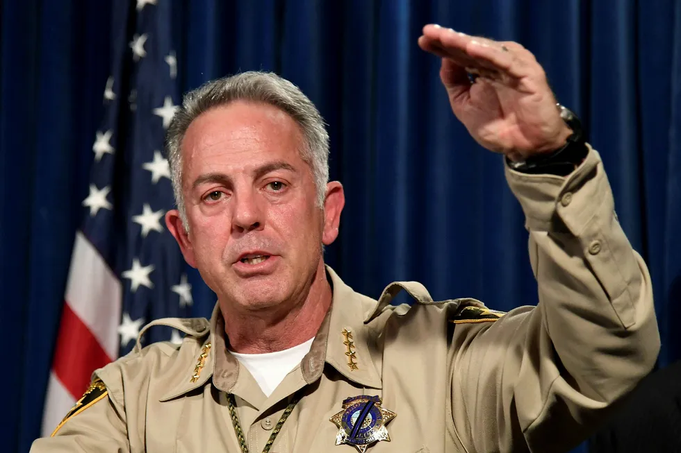 Sheriff Joe Lombardo i Las Vegas-politiet sier politiet fortsatt ikke har identifisert noe motiv for massedrapene. Foto: Ethan Miller/Getty Images/AFP/NTB scanpix