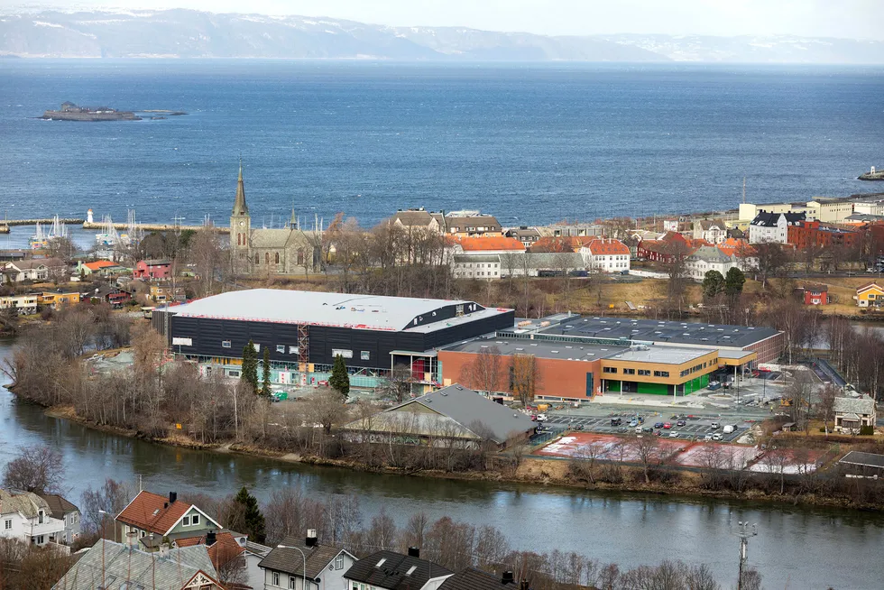 Trondheim Spektrum er en gruppe flerbrukshaller på Øya i Trondheim. Nå blir utbyggingen gransket av Esa.