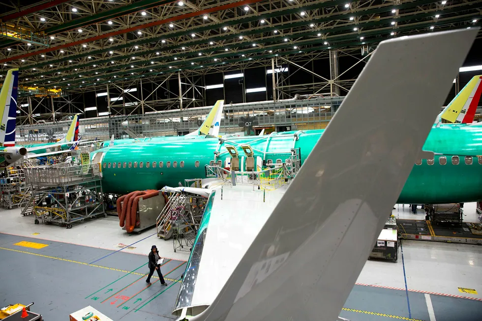 Boeing skal stå overfor rettslig forfølgelse knyttet til produksjonslinjen for 737-Max flyene. Her fra Boeing Renton Factory i mars 2019.