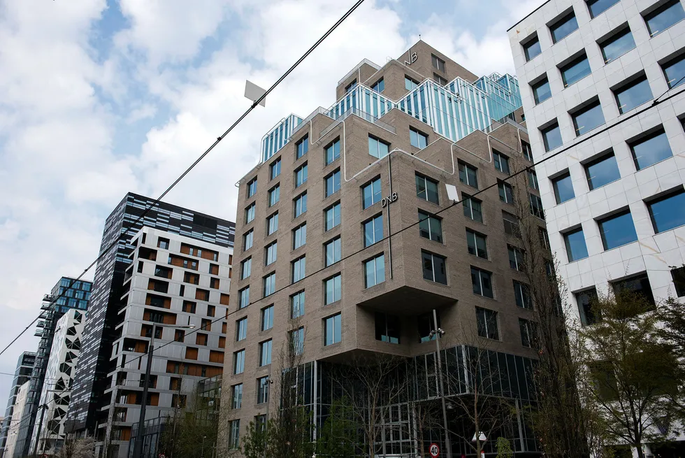 DNB har kjøpt hovedkontoret i Bjørvika for 4,5 milliarder fra svenske Samhällsbyggnadsbolaget.