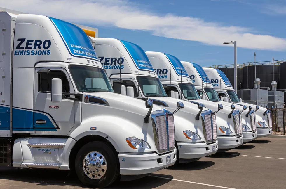 Hydrogen-powered trucks produced by US manufacturer Kenworth.