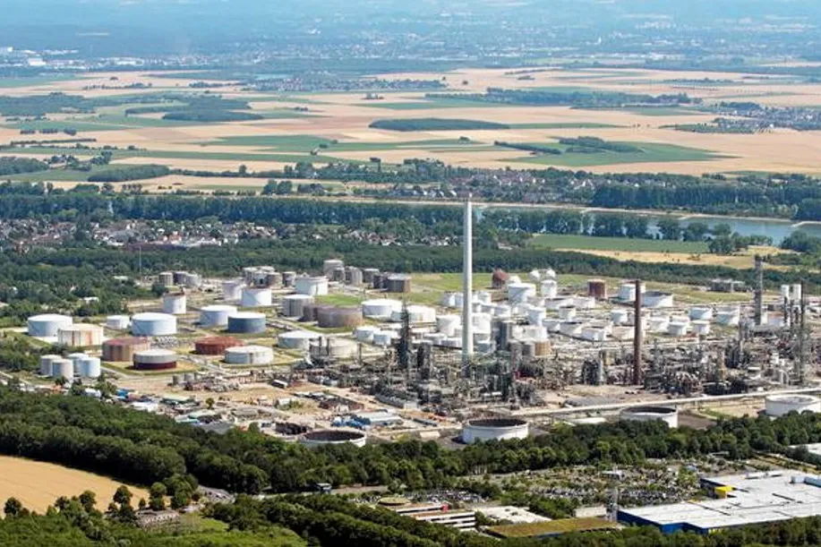 Shell's Rheinland refinery