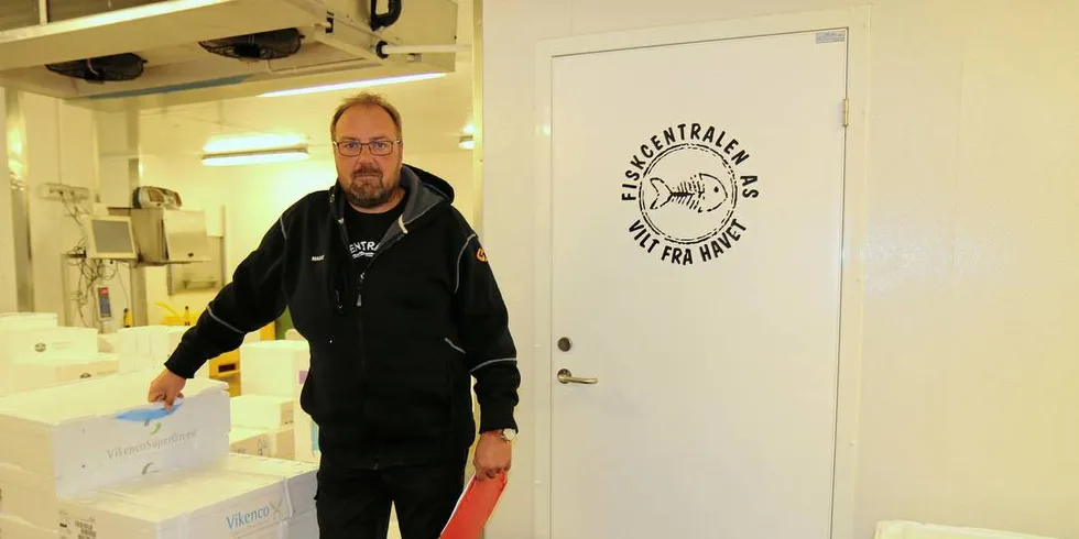 Magne Paulsen på Fiskcentralen på Akershusstranda i Oslo.Foto: Jørn Mikael Hagen
