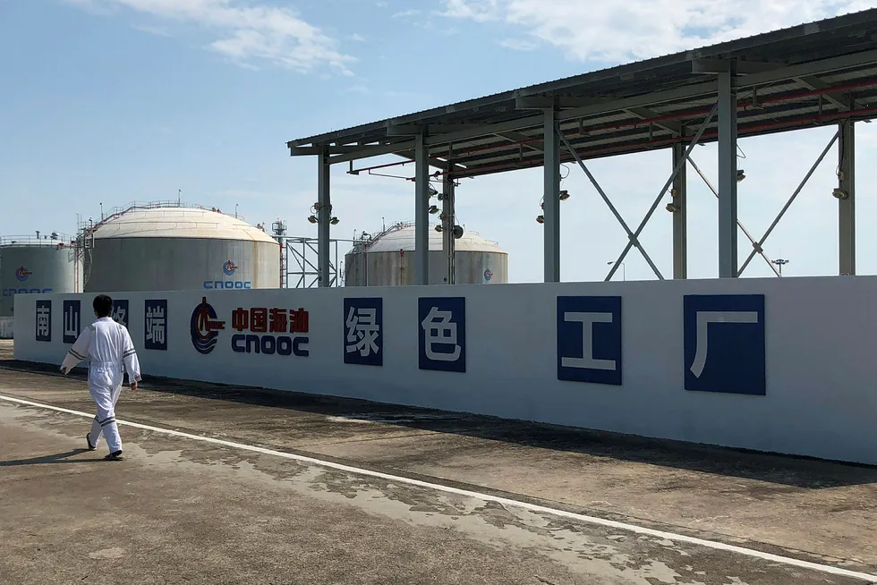 Milestone cargo: China National Offshore Oil Corporation receives first carbon-neutral LNG shipment from Total