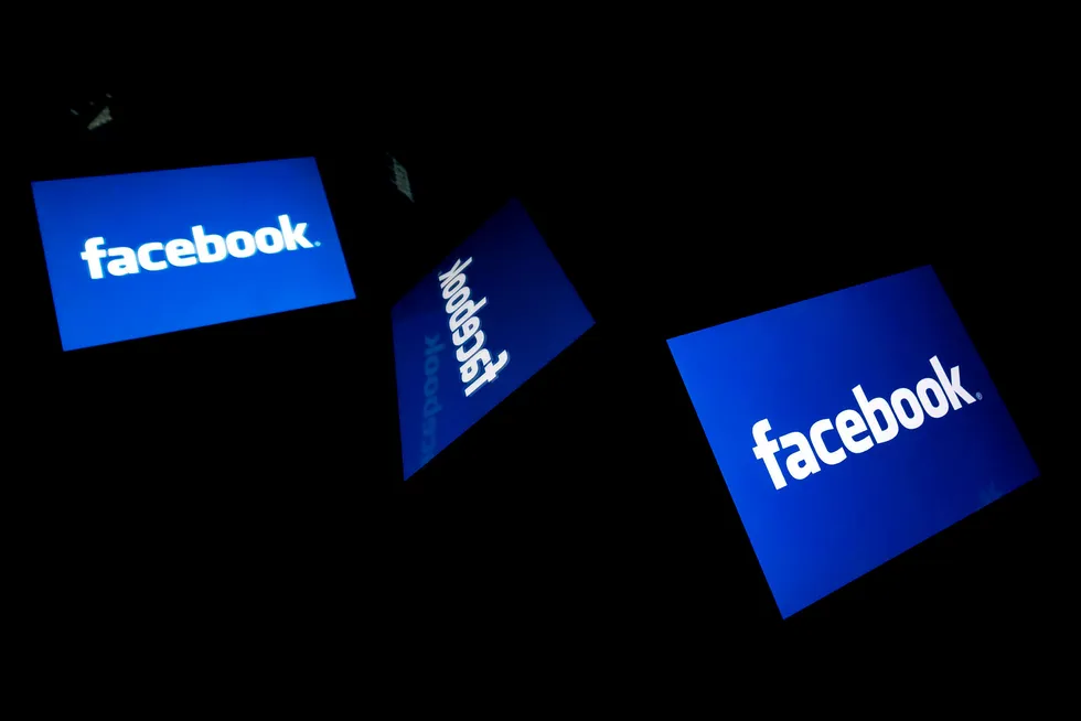 Facebook sliter med millioner av falske kontoer.