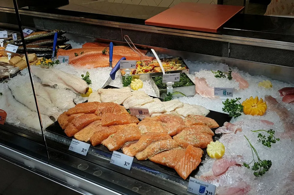The majority of Norwegian salmon market sources expect prices for fish delivered next week to move higher, but the picture is not clear cut.