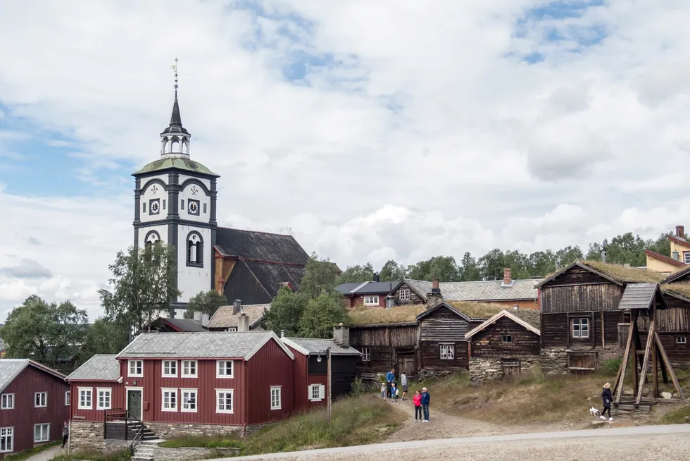 En konflikt om eierskapet i Ren Røros truer sommeridyllen i Trøndelag-kommunen.