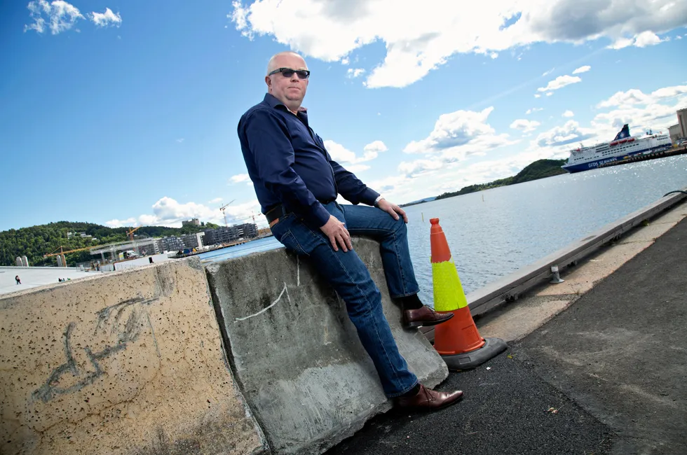 Fiskeoppdretter Gerhard Alsaker er lite glad for hvordan grunnrenteskatten er utformet. Her avbildet i 2014.