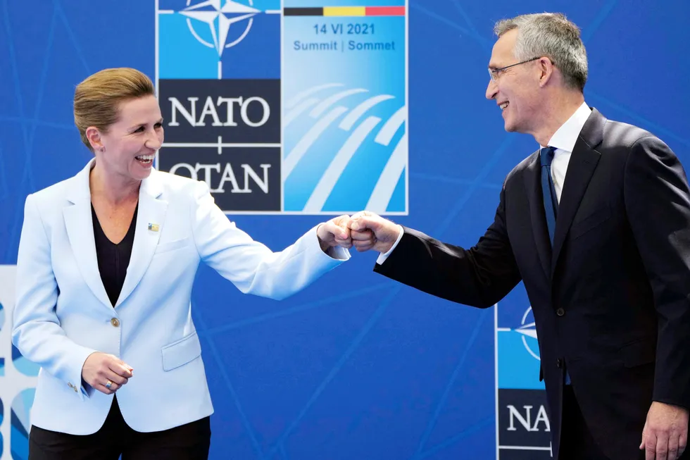 Mette Frederiksen kan fortsatt være aktuell som ny generalsekretær i Nato. Her sammen med Jens Stoltenberg.