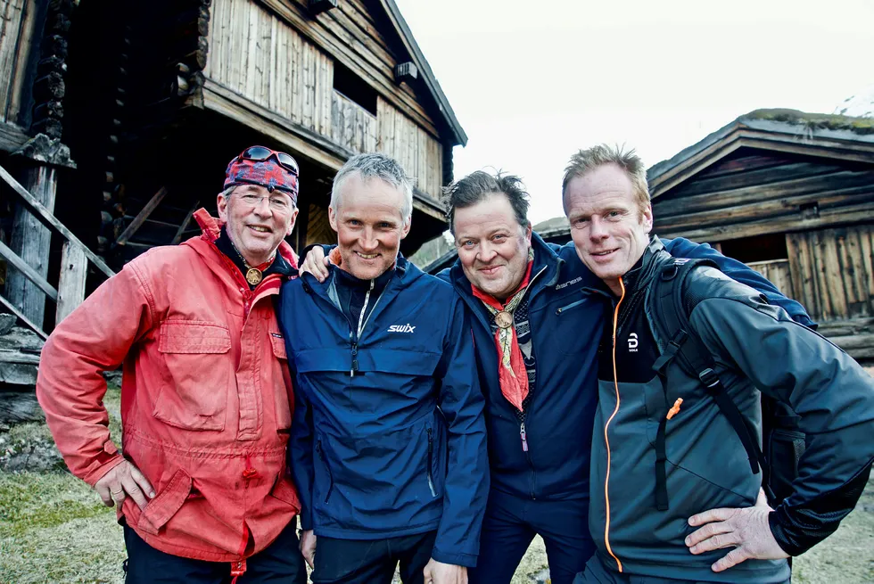 Gutta på tur gjorde comeback – fra venstre: Arne Brimi, Vegard Ulvang, Arne Hjeltnes og Bjørn Dæhlie. Foto: TV 2