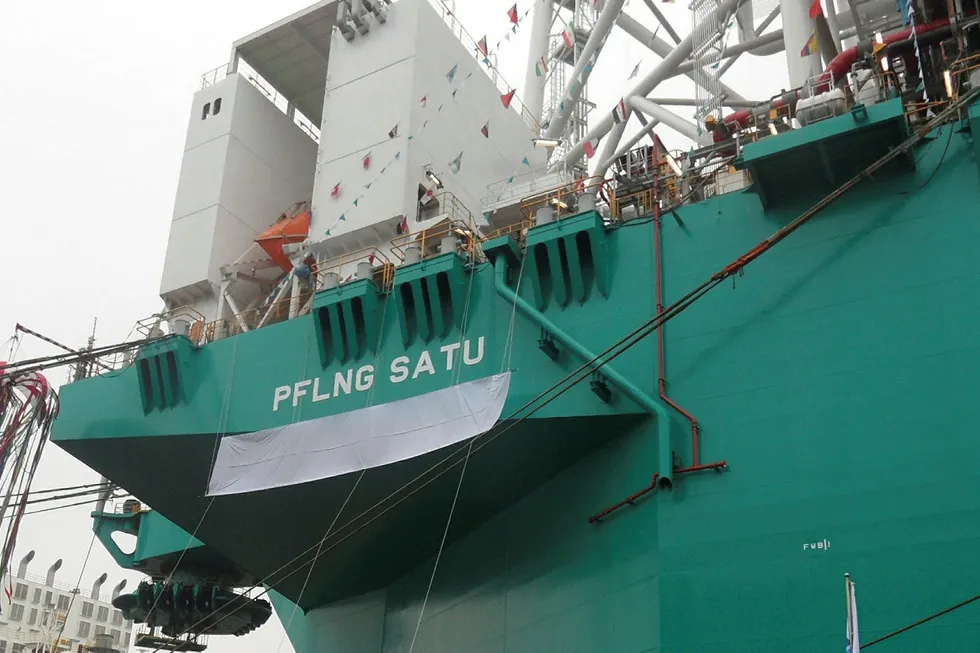 Petronas loads first PFLNG Satu cargo