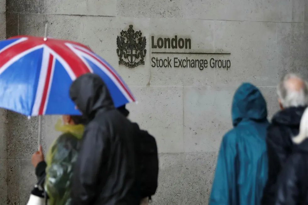 Investorene må være forberedt på uro og uvær på børsen i London i dagene og ukene fremover.