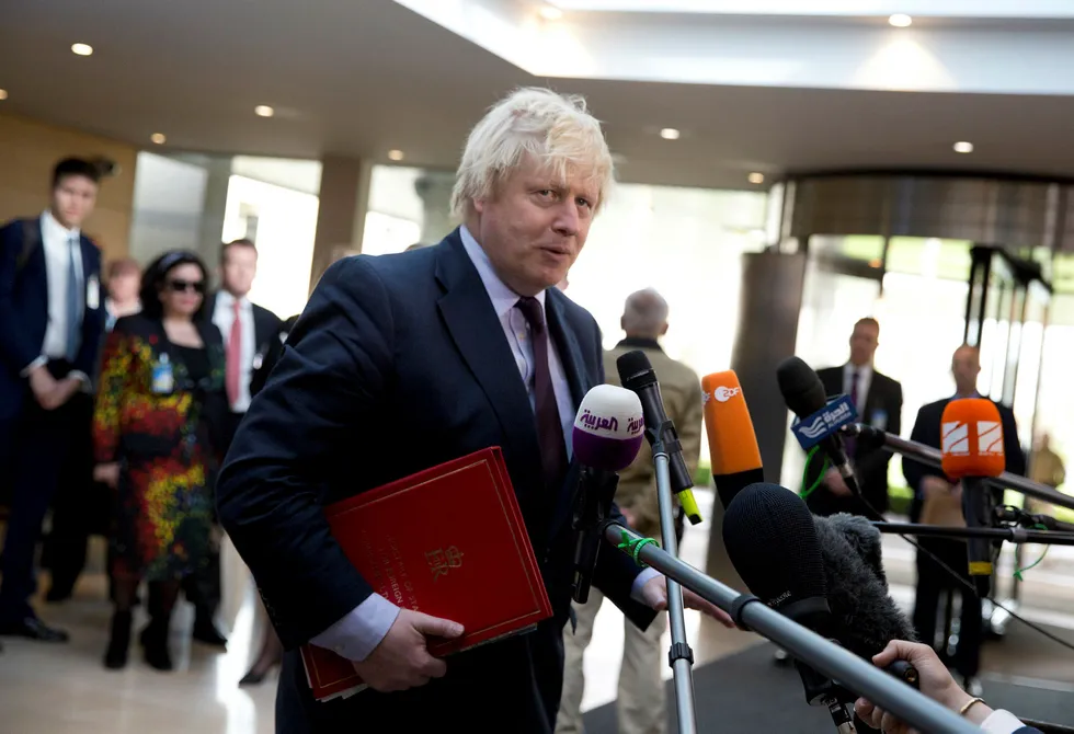 Storbritannias utenriksminister Boris Johnson forsikrer EU om at britene helt uten betingelser vil følge opp EUs sikkerhetspolitikk også under brexit-forhandlingene. Foto: AP / NTB scanpix Foto: Virginia Mayo
