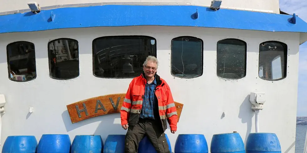 Skipper Bjørne Kvernmo på «Havsel».Foto: Jørn Mikael Hagen