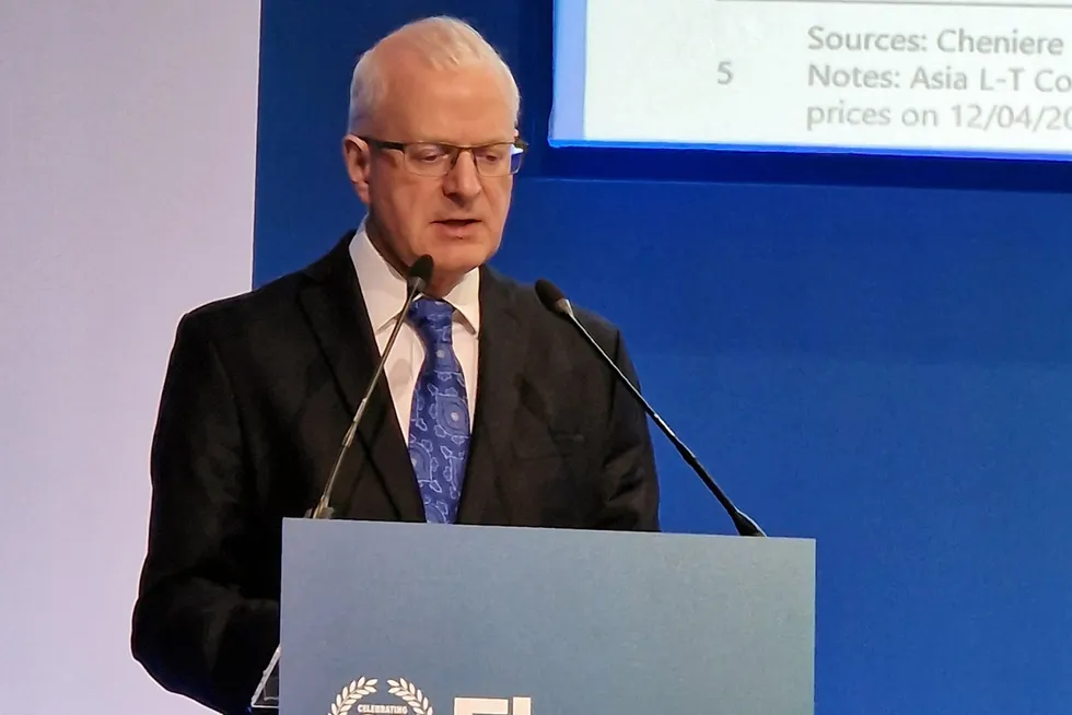 Cheniere executive is not fretting over EU aim to kick its gas habit ...