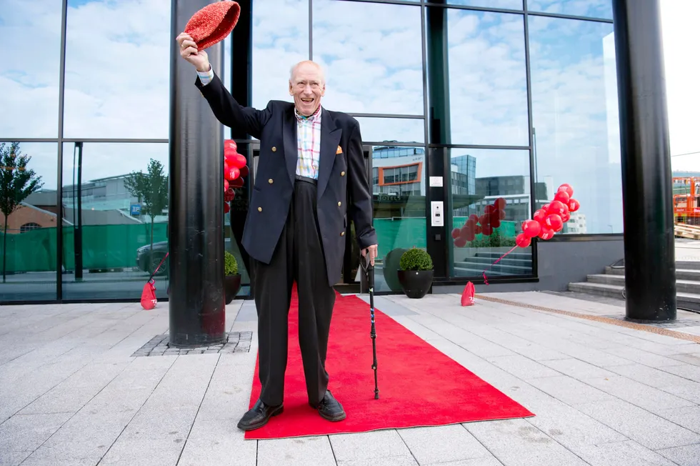 Her er Olav Thon på en hotellåpning på Storo i Oslo i 2018.