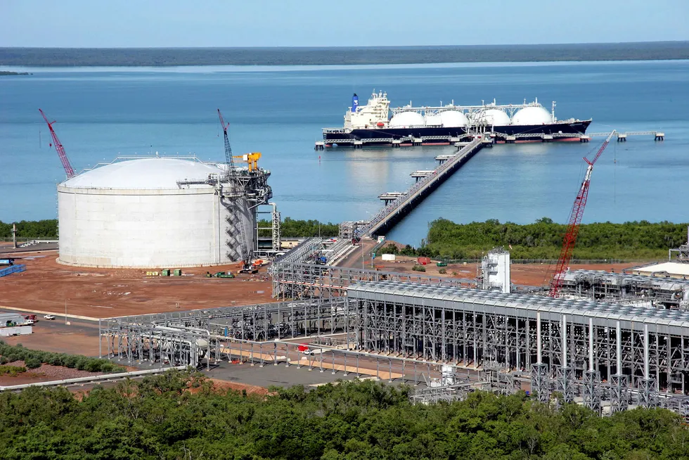 Battery storage: Darwin LNG plant in Australia's Northern Territory
