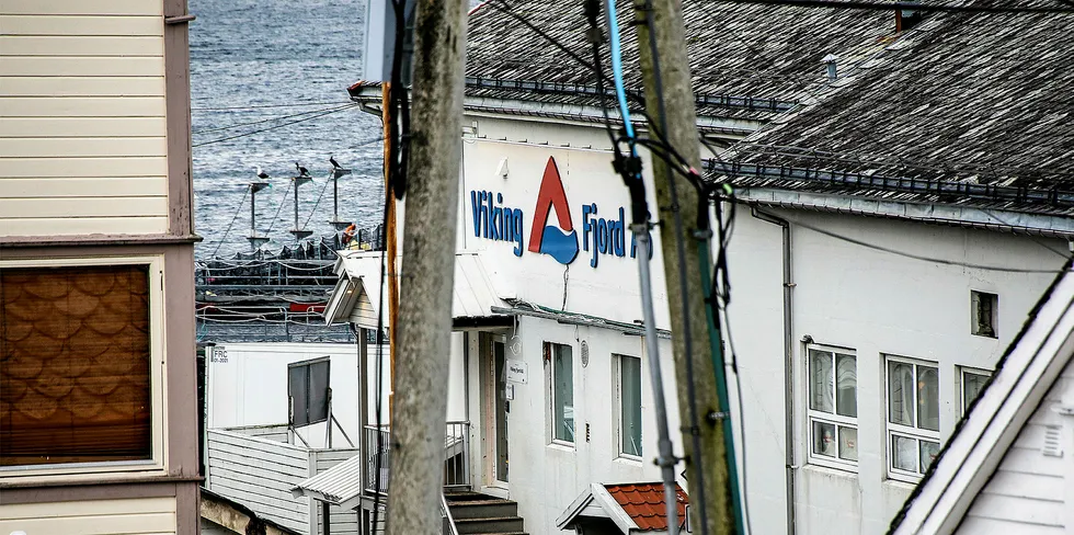 Den tidlegare slakterisjefen ved lakseslakteriet Viking Fjord på Sunde i Kvinnherad, må møte i retten 20. desember.