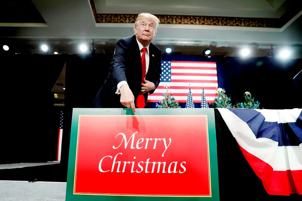 USAs president Donald Trump, her i St. Louis i november, fikk julegaven han ønsket seg fra Senatet: Flertall for en ny skattereform. Foto: Kevin Lamarque/Reuters/NTB Scanpix