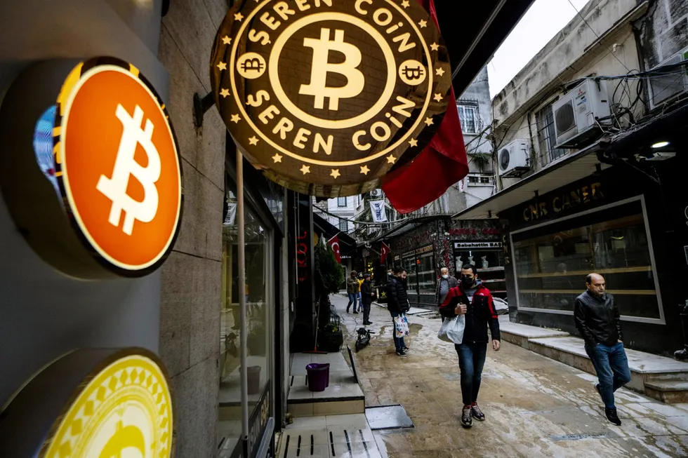 En bitcoin-autumoat i Istanbul.