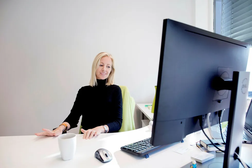 Advokat Christina Steimler tilbyr kunden gratis hjelp – hvis hun ikke vinner saken. Foto: Øyvind Elvsborg