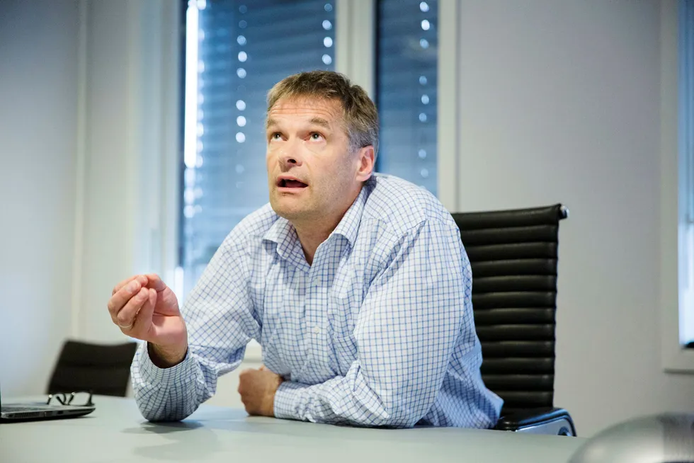 Abraham Foss, administrerende direktør i Telia Norge, er grunnleggende uenig i Konkurransetilsynets foreløpige konklusjon om å stanse oppkjøpet av Phonero. Foto: Per Thrana