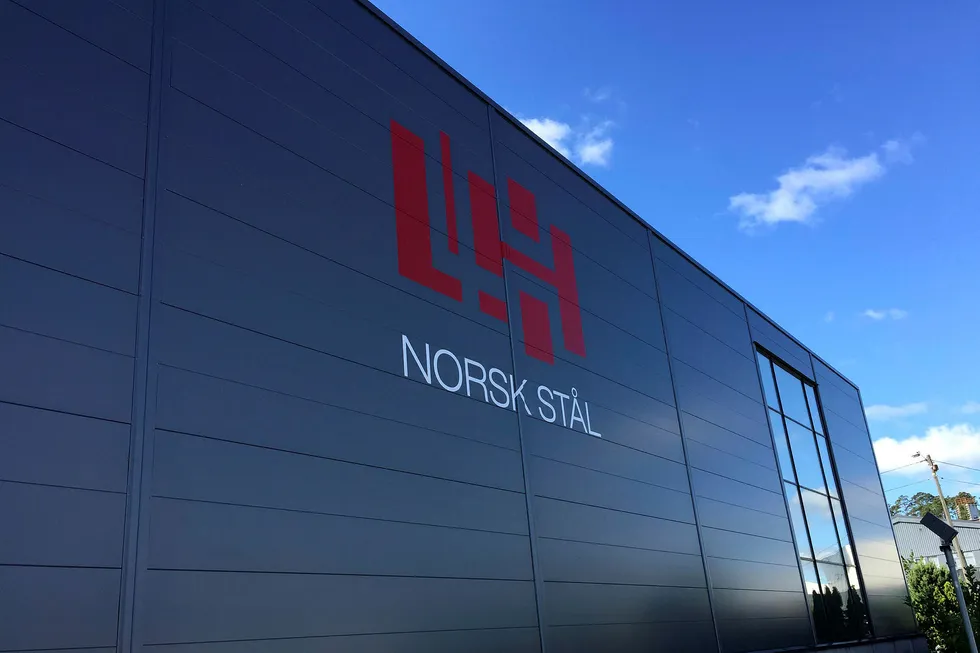 Den anonyme investoren Leif Hübert omsetter for nær to milliarder kroner i Norsk Stål. Men resultatene lar foreløpig vente på seg. Foto: Harald Berglihn