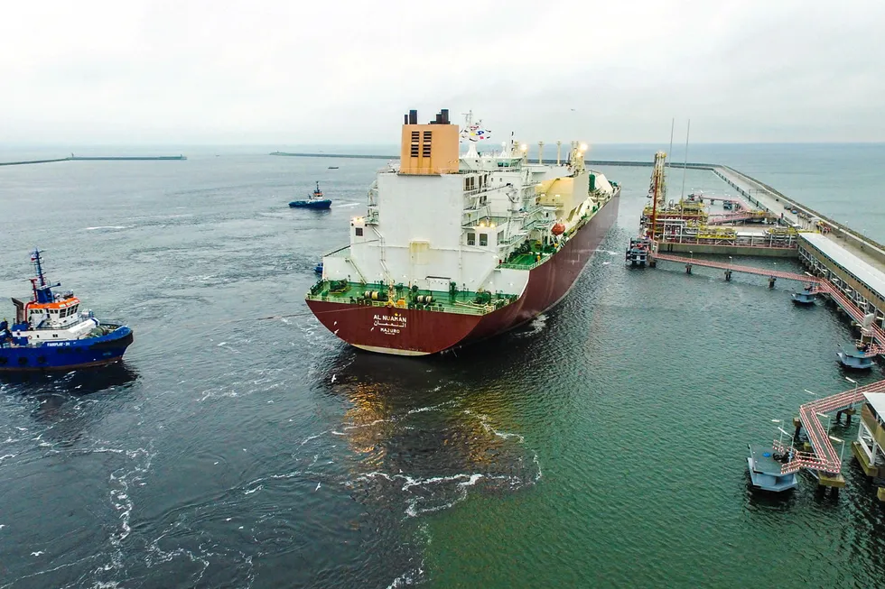 Diversification: an LNG carrier being moored at a regasification terminal in Swinoujscie, Poland