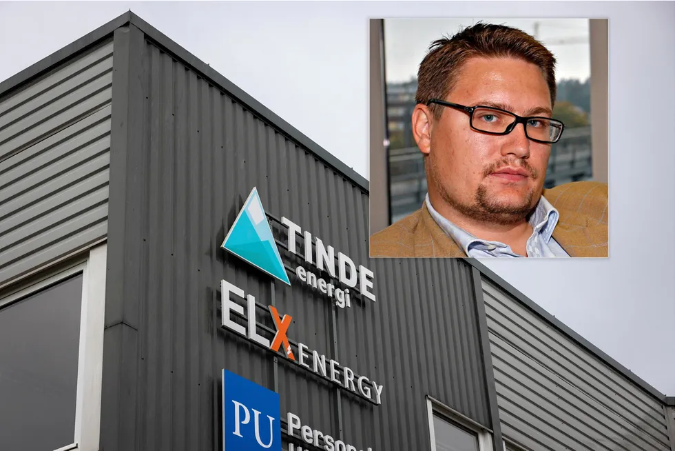 Raymond Henriksens Tinde Energi holder til utenfor Tønsberg. Selskapet fikk i forrige uke en smekk av Forbrukertilsynet.