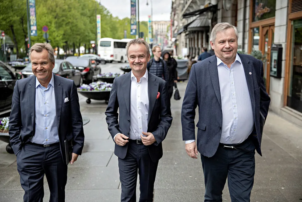 Finansdirektør Kjell Fordal i Sparebank 1 (til høyre) selger seg ut av eiendomsmeglingssatsingen BN Bolig. Her sammen med Sparebank 1-sjef Jan-Frode Janson (midten) og tidligere konsernsjef Finn Haugan.