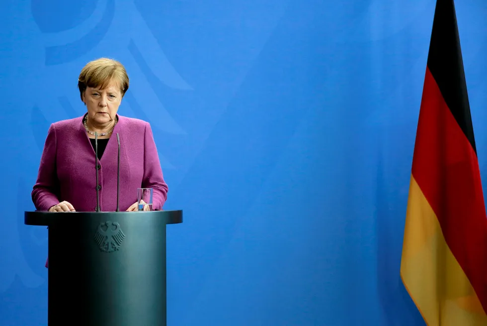 Statsminister Angela Merkel uttalte seg om Syria på en pressekonferanse i Berlin etter et møte med sin danske kollega Lars Løkke Rasmussen torsdag. Foto: AP/NTB scanpix