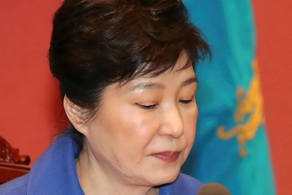 President Park Geun-hye må gå på permanent basis. Foto: Baek Sung-ryul/Yonhap/Ap/NTB scanpix