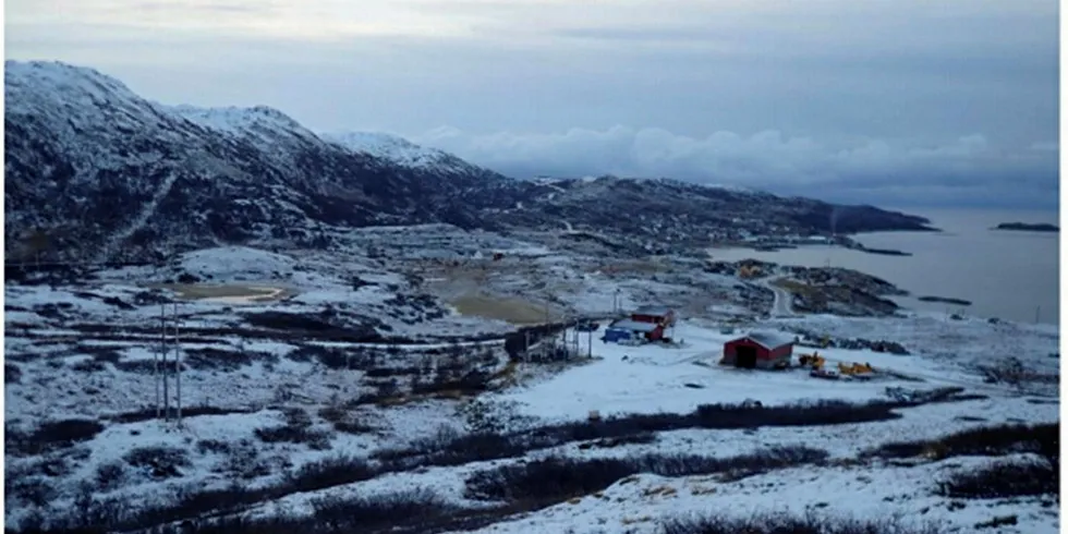 NVE mener Hammerfest Energi Nett ulovlig har startet byggingen av Breivikbotn transformatorstasjon.