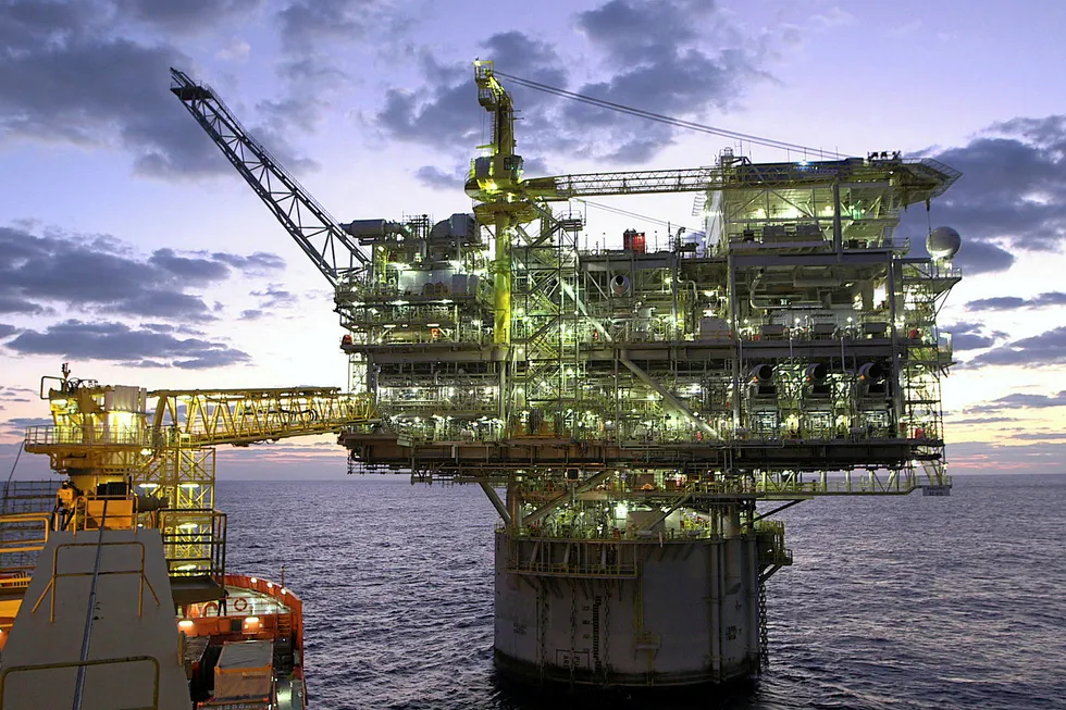 Connection: Anadarko's Lucius spar in the deep-water Gulf of Mexico