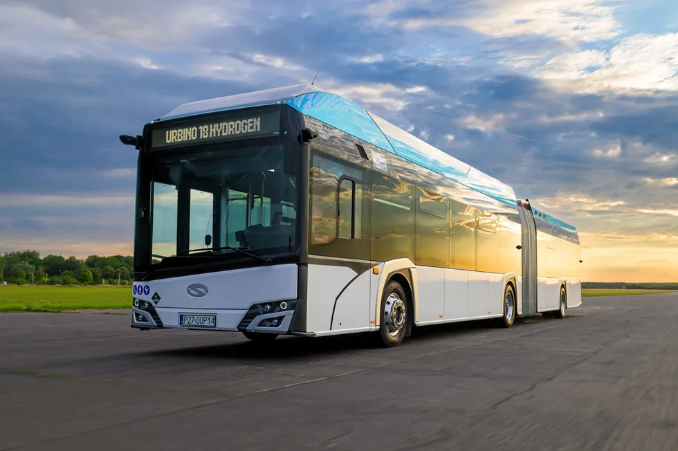Rebus Regionalbus Rostock has ordered five of Solaris' new Urbino 18 articulated buses.