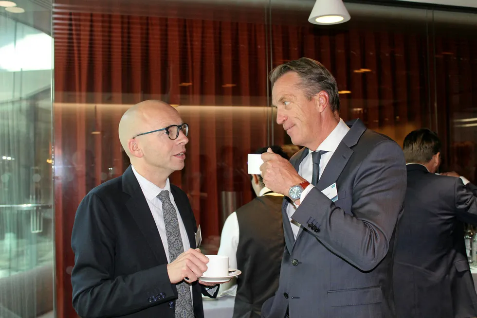 Rúni M. Hansen, chairman of the board at Bakkafrost, and Jon Hindar, CEO of Havline and internal advisor at Summa Equity.