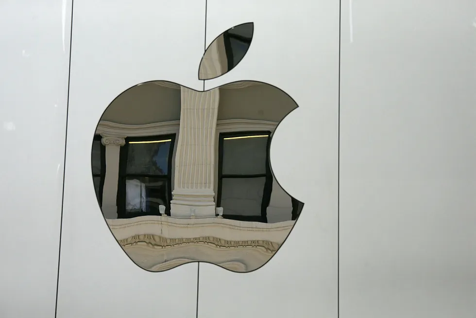 Teknologiseslakpet Apple la frem kvartalstall som var bedre enn ventet tirsdag. Foto: Eric Risberg / AP / NTB Scanpix