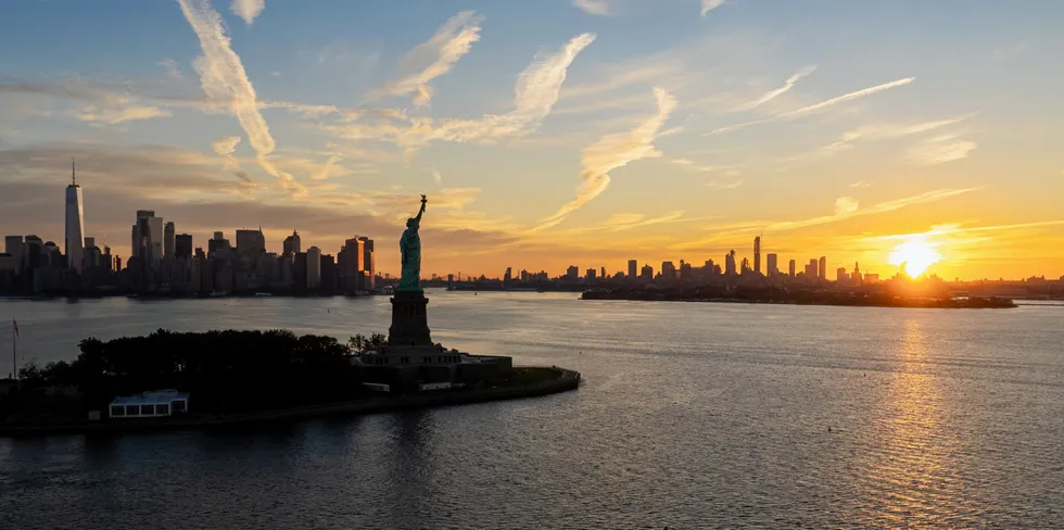 Sunrise Wind is mulling a fresh New York bid.