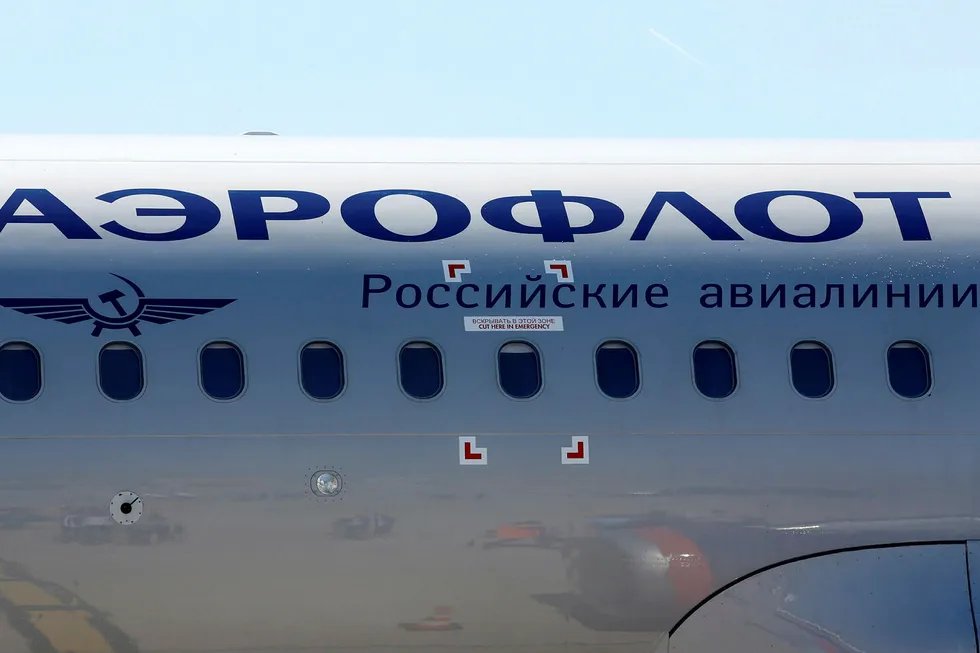Russland vil nå nekte georgiske flyselskap å fly til Russland, etter at president Vladimir Putin fredag forbød russiske flyselskap å fly den andre veien.
