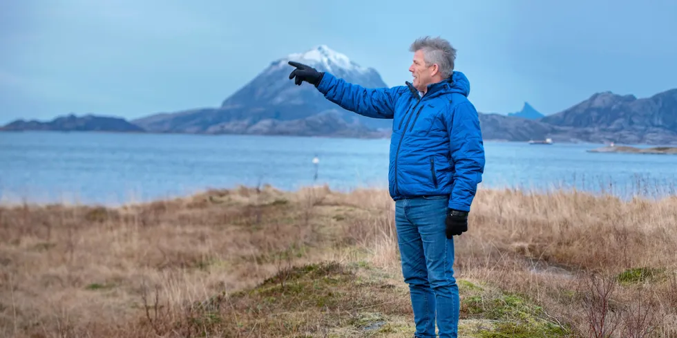 Fiskeri- og havminister Bjørnar Skjæran vil ikke bidra til mer sentralisering i fiskeriene. «Verken gjennom å samle flere kvoter på færre hender eller å flytte verdiene vekk fra der de skapes», skriver han i denne kommentaren.